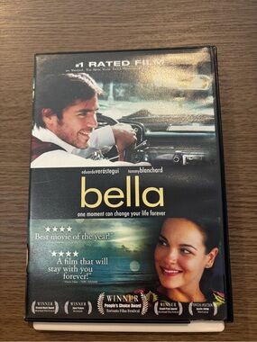 Bella DVD Movie - Black